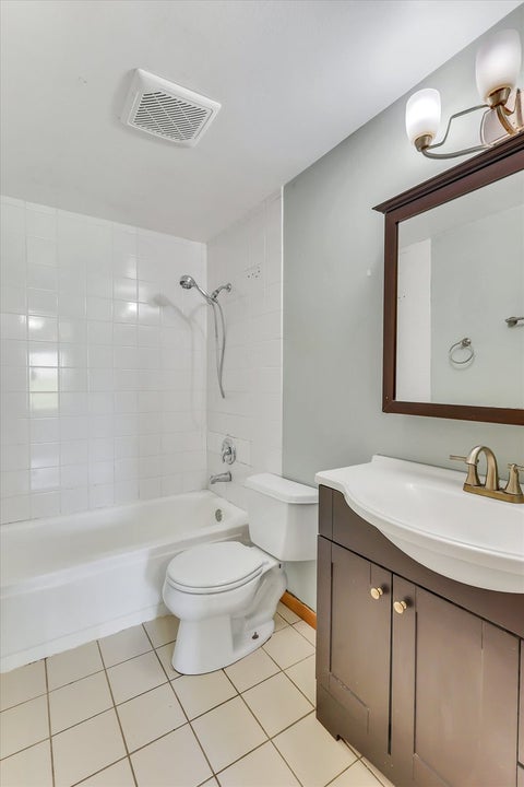 Tiny photo for 1434 Millbrook Court #1434, Schaumburg, IL 60193 (MLS # 12693876)