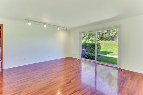 Tiny photo for 1434 Millbrook Court #1434, Schaumburg, IL 60193 (MLS # 12693876)