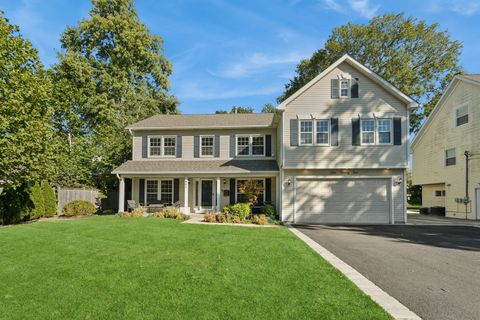 591 Greenwood Road Northbrook IL 60062