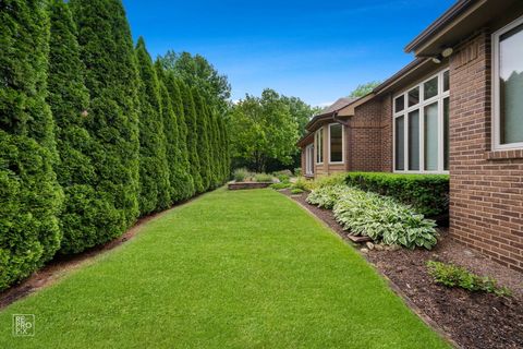 Tiny photo for 589 Edelweiss Drive, Antioch, IL 60002 (MLS # 12604562)