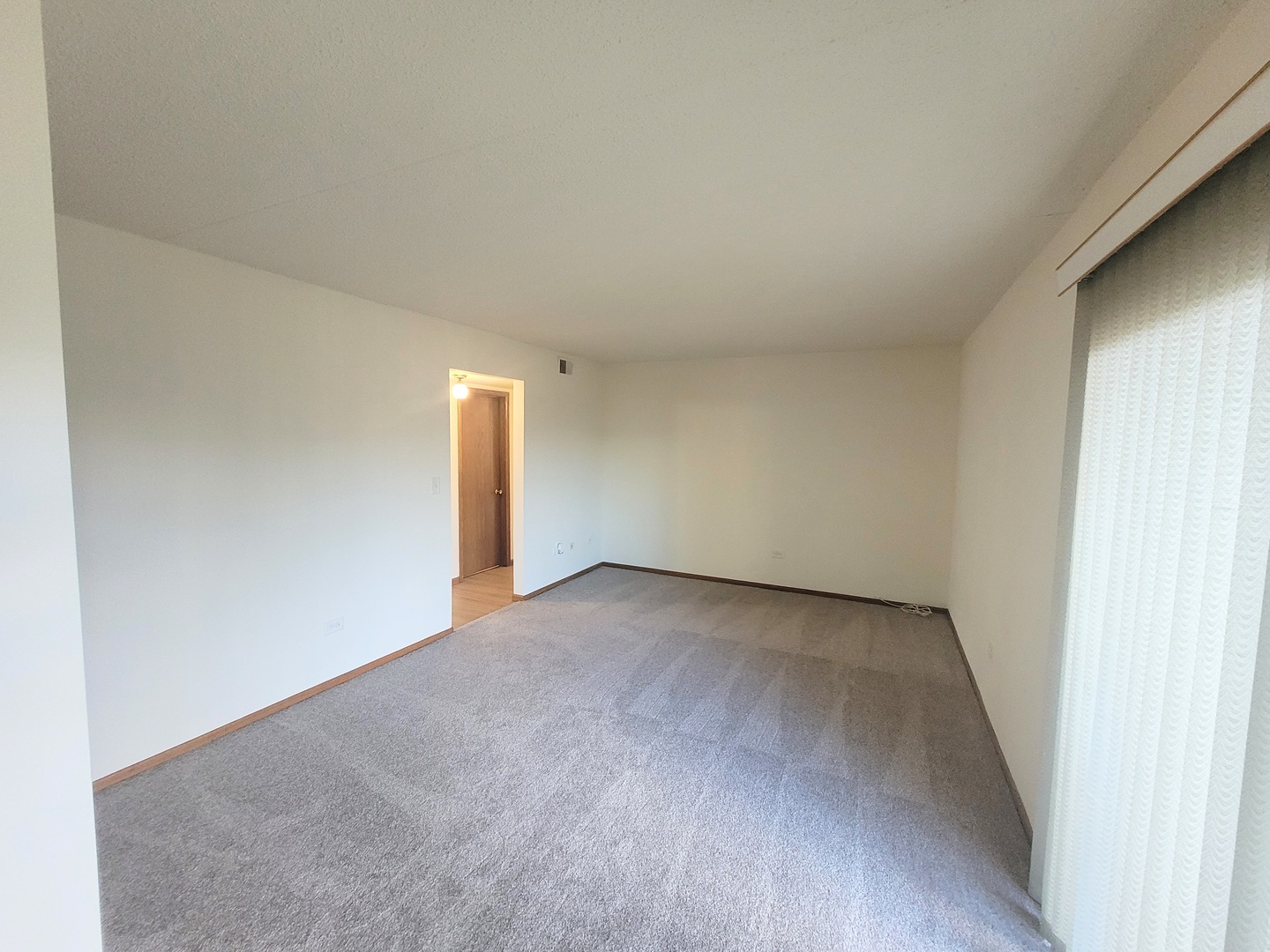 6305 S Nashville Avenue 2S