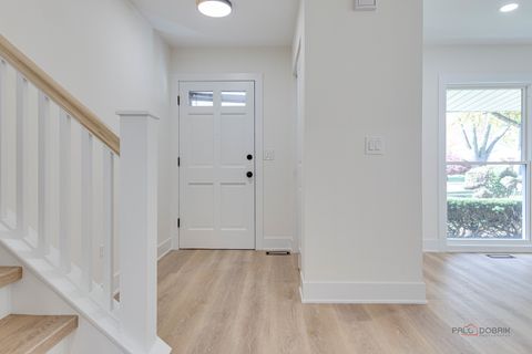 Tiny photo for 3023 N Windsor Drive, Arlington Heights, IL 60004 (MLS # 12505944)