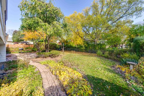 Tiny photo for 3023 N Windsor Drive, Arlington Heights, IL 60004 (MLS # 12505944)