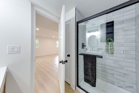 Tiny photo for 3023 N Windsor Drive, Arlington Heights, IL 60004 (MLS # 12505944)