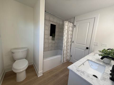 Tiny photo for 3023 N Windsor Drive, Arlington Heights, IL 60004 (MLS # 12505944)