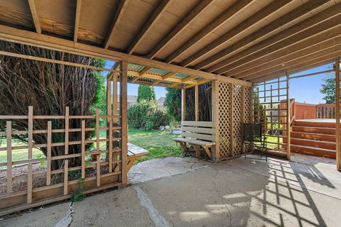 Tiny photo for 1202 Elsie Drive, Melrose Park, IL 60160 (MLS # 12498744)