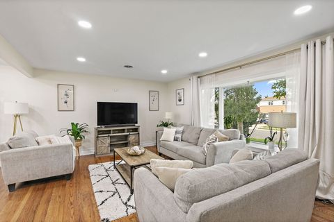 Tiny photo for 1202 Elsie Drive, Melrose Park, IL 60160 (MLS # 12498744)