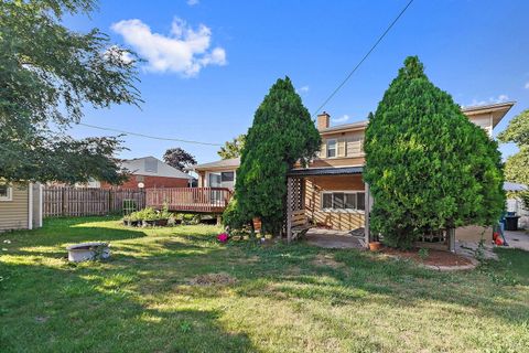 Tiny photo for 1202 Elsie Drive, Melrose Park, IL 60160 (MLS # 12498744)