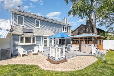 Tiny photo for 2921 Autumn Drive, Woodridge, IL 60517 (MLS # 12490163)