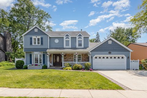 Photo of 2921 Autumn Drive, Woodridge, IL 60517 (MLS # 12490163)