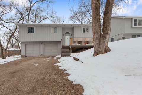 Tiny photo for 5615 Bunny Avenue, McHenry, IL 60051 (MLS # 12596653)