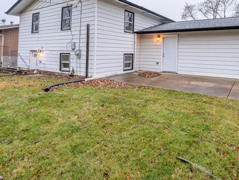 A home in Oak Forest