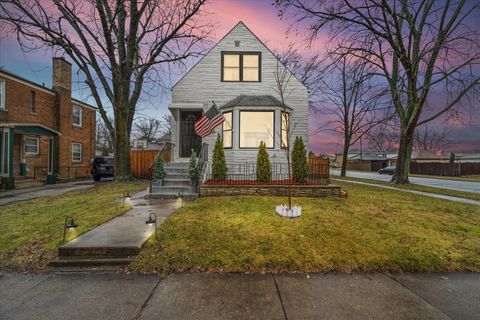 A home in Evergreen Park