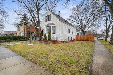 A home in Evergreen Park