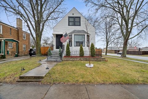 A home in Evergreen Park