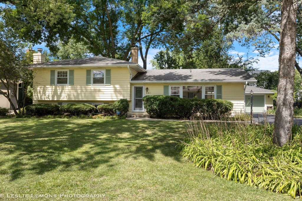 Photo for 541 Cypress Drive, Naperville, IL 60540 (MLS # 12453180)