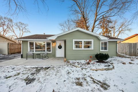 Photo of 16511 W 147th Place, Lockport, IL 60441 (MLS # 12545201)