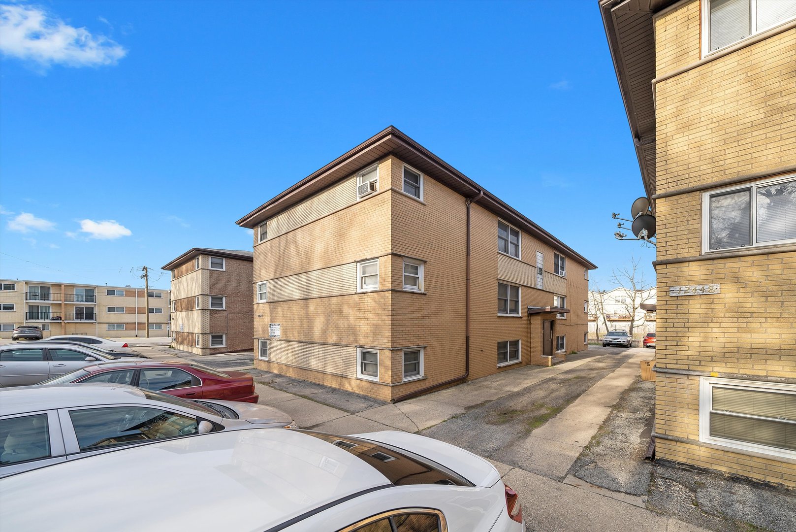 12452 Fairview Avenue