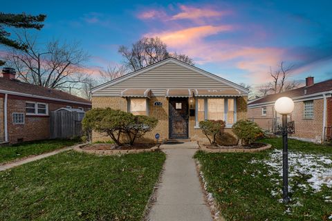 Tiny photo for 474 W 126th Street, Chicago, IL 60628 (MLS # 12597240)