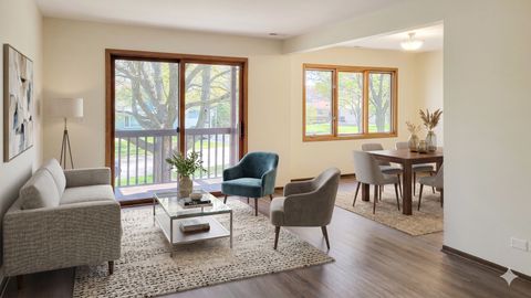 Tiny photo for 207 Uteg Street #201, Crystal Lake, IL 60014 (MLS # 12628142)