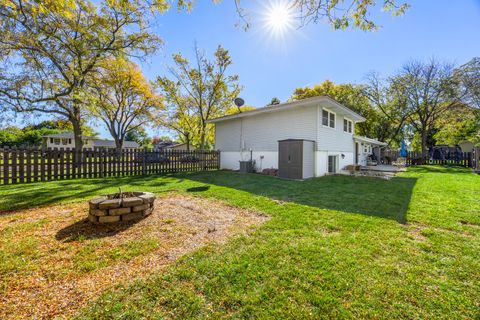 Tiny photo for 1000 Webster Lane, Schaumburg, IL 60193 (MLS # 12510639)