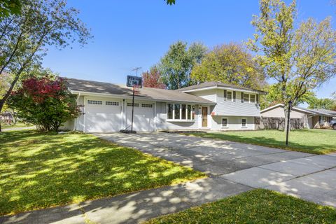 Tiny photo for 1000 Webster Lane, Schaumburg, IL 60193 (MLS # 12510639)