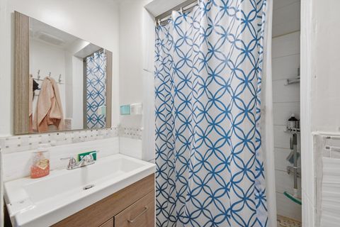 Tiny photo for 6030 N Winchester Avenue #C, Chicago, IL 60660 (MLS # 12635161)
