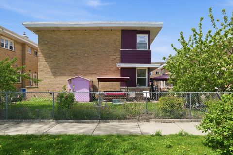 Tiny photo for 6030 N Winchester Avenue #C, Chicago, IL 60660 (MLS # 12635161)