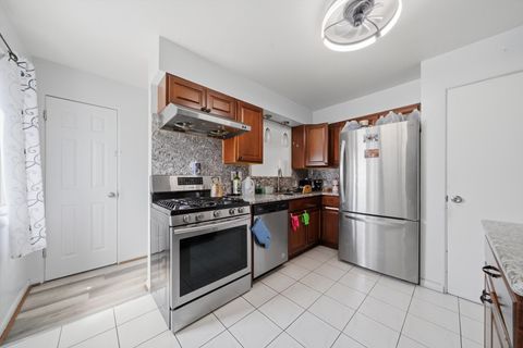 Tiny photo for 6030 N Winchester Avenue #C, Chicago, IL 60660 (MLS # 12635161)