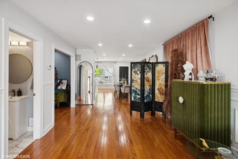 Tiny photo for 903 N Homan Avenue, Chicago, IL 60651 (MLS # 12427994)