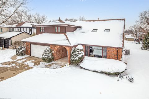 Photo of 20618 S Green Meadow Lane, Frankfort, IL 60423 (MLS # 12527421)