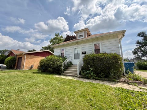 Photo of 14613 Avers Avenue, Midlothian, IL 60445 (MLS # 12740019)