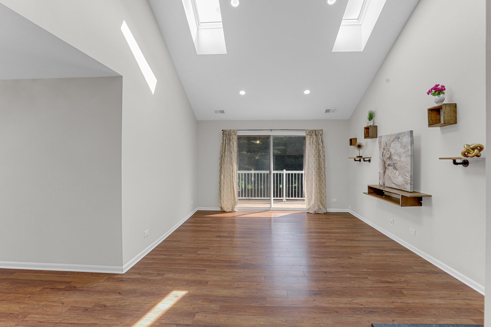 353 COVINGTON Terrace