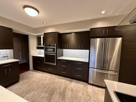 Tiny photo for 316 Guthrie Street, Ottawa, IL 61350 (MLS # 12368388)