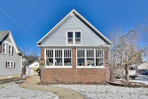 Tiny photo for 1113 Lewis Street, DeKalb, IL 60115 (MLS # 12549082)