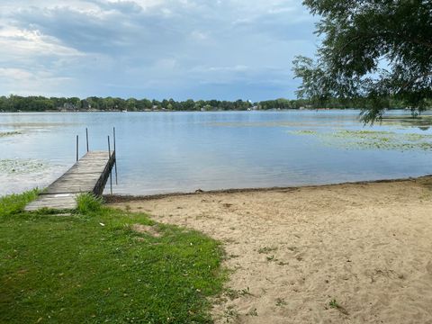 Tiny photo for 34069 N Hainesville Road, Round Lake, IL 60073 (MLS # 12443070)