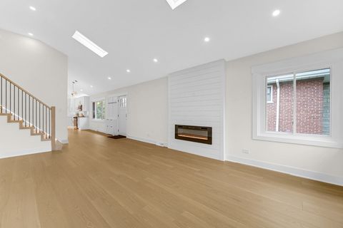Tiny photo for 7135 N OZARK Avenue, Chicago, IL 60631 (MLS # 12632721)