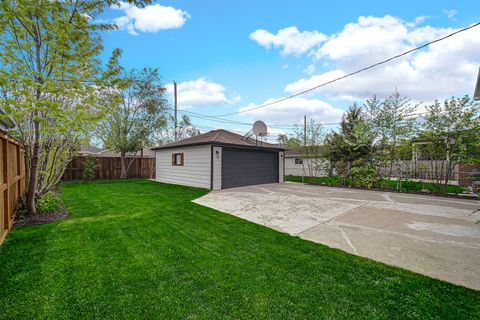 Tiny photo for 7135 N OZARK Avenue, Chicago, IL 60631 (MLS # 12632721)