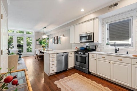 Tiny photo for 3035 N SEMINARY Avenue #2, Chicago, IL 60657 (MLS # 12764648)