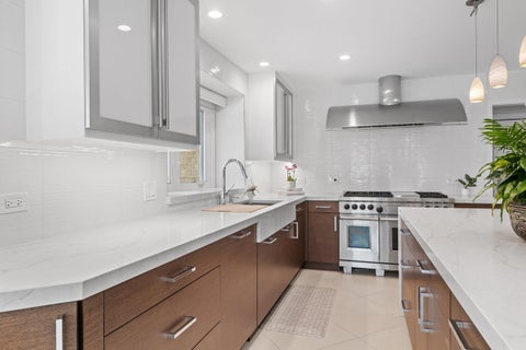 Tiny photo for 3631 Indian Wells Lane, Northbrook, IL 60062 (MLS # 12653416)