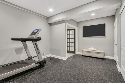 Tiny photo for 700 E Sunnyside Avenue, Libertyville, IL 60048 (MLS # 12487091)