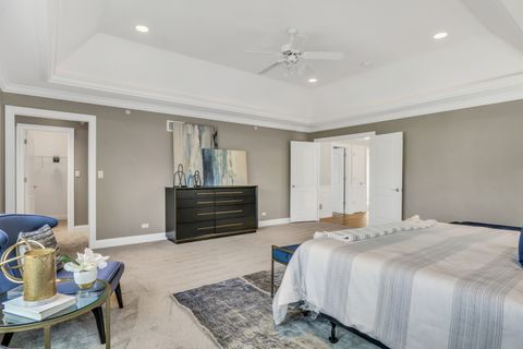 Tiny photo for 700 E Sunnyside Avenue, Libertyville, IL 60048 (MLS # 12487091)