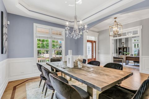 Tiny photo for 700 E Sunnyside Avenue, Libertyville, IL 60048 (MLS # 12487091)