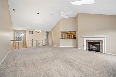 Tiny photo for 1987 Silver Lake Road, Arlington Heights, IL 60004 (MLS # 12609052)