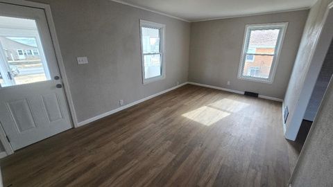 Tiny photo for 3006 Roosevelt Street, Clinton, IA 52732 (MLS # 12580075)