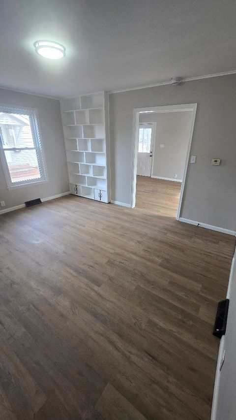 Tiny photo for 3006 Roosevelt Street, Clinton, IA 52732 (MLS # 12580075)