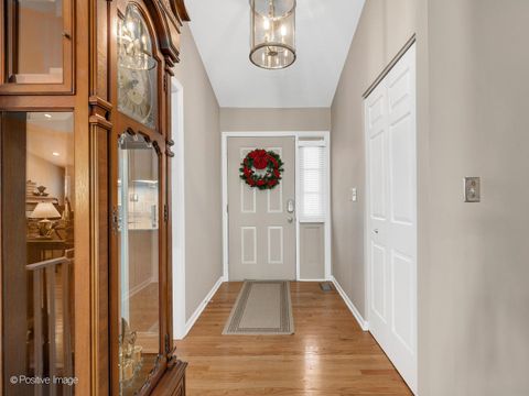 Tiny photo for 1961 Wexford Circle, Wheaton, IL 60189 (MLS # 12531501)