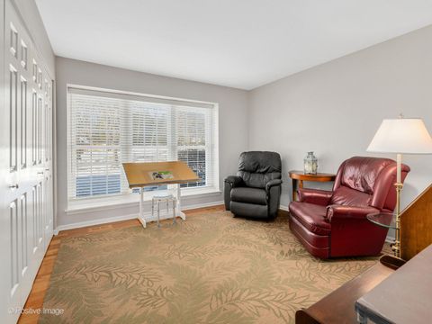 Tiny photo for 1961 Wexford Circle, Wheaton, IL 60189 (MLS # 12531501)