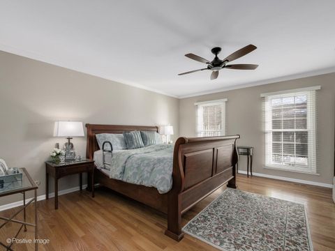 Tiny photo for 1961 Wexford Circle, Wheaton, IL 60189 (MLS # 12531501)