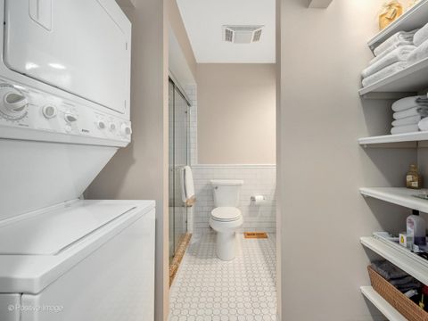 Tiny photo for 1961 Wexford Circle, Wheaton, IL 60189 (MLS # 12531501)